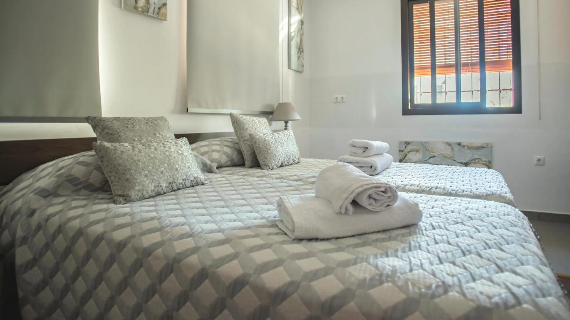 Hotel Rural Aznaitin Albanchez de Ubeda 0*,  Spain